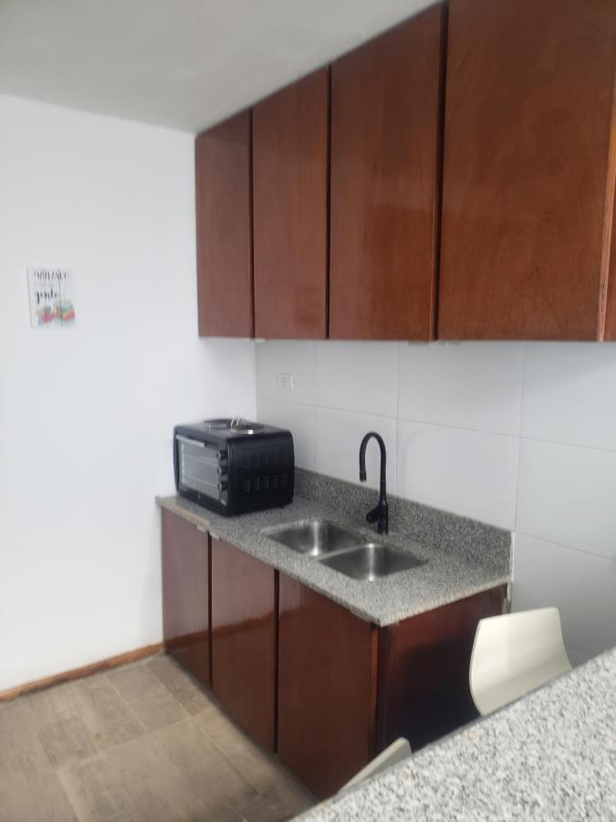 Departamento Ubicadisimo Calle Chile Con Estacionamiento Incluido Capital Mendoza3 Centro Lägenhet Exteriör bild