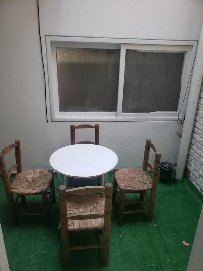 Departamento Ubicadisimo Calle Chile Con Estacionamiento Incluido Capital Mendoza3 Centro Lägenhet Exteriör bild